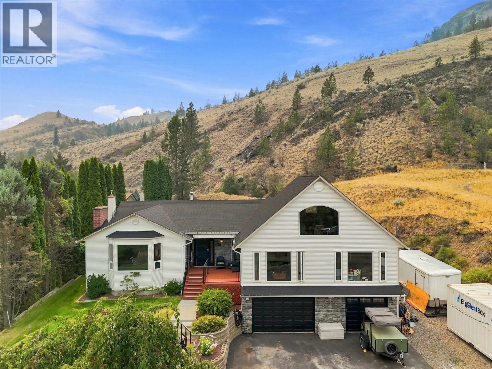 897 Wawn Road, Kamloops, British Columbia  V2B 6N3 - Photo 1 - 10395907
