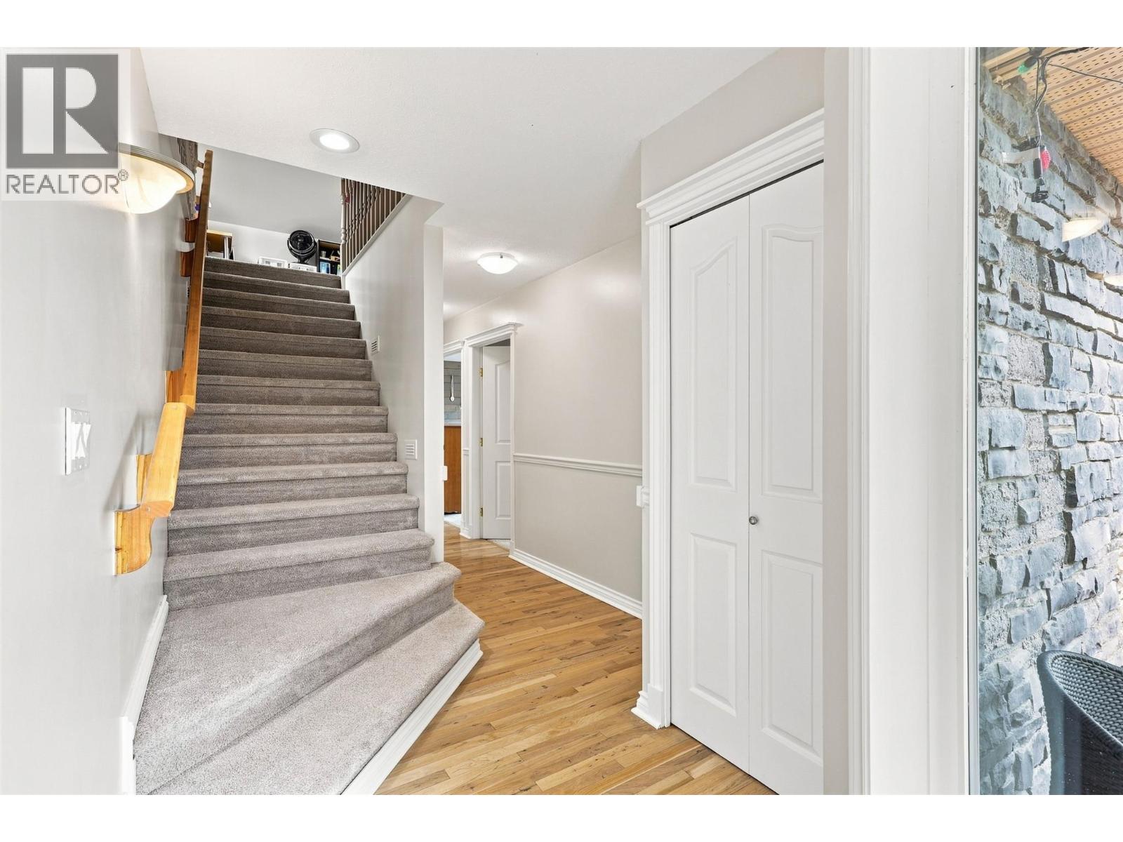 897 Wawn Road, Kamloops, British Columbia  V2B 6N3 - Photo 43 - 10395907