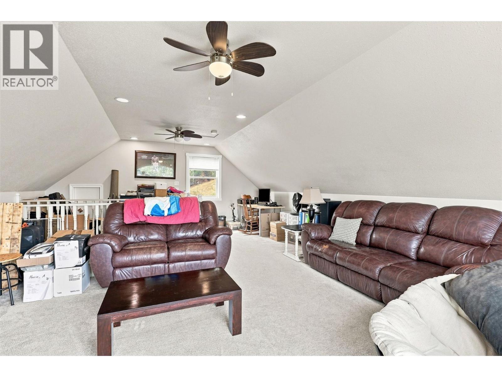 897 Wawn Road, Kamloops, British Columbia  V2B 6N3 - Photo 48 - 10395907