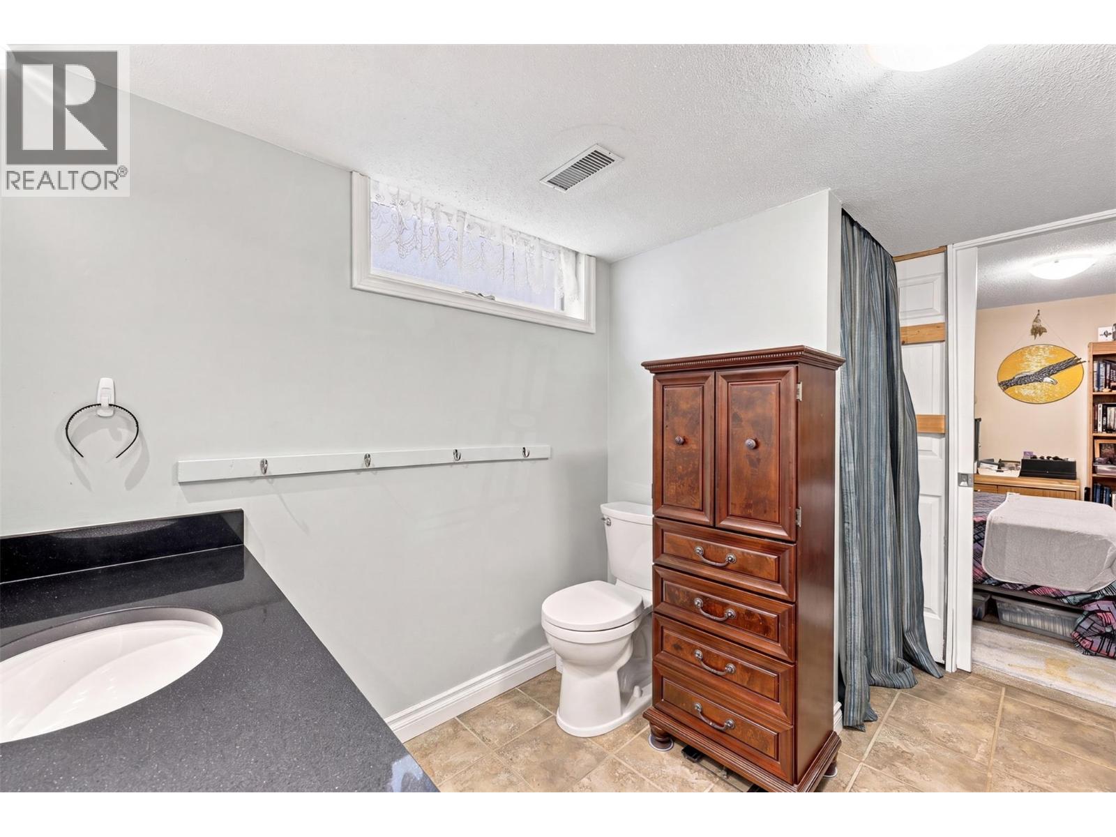897 Wawn Road, Kamloops, British Columbia  V2B 6N3 - Photo 62 - 10395907