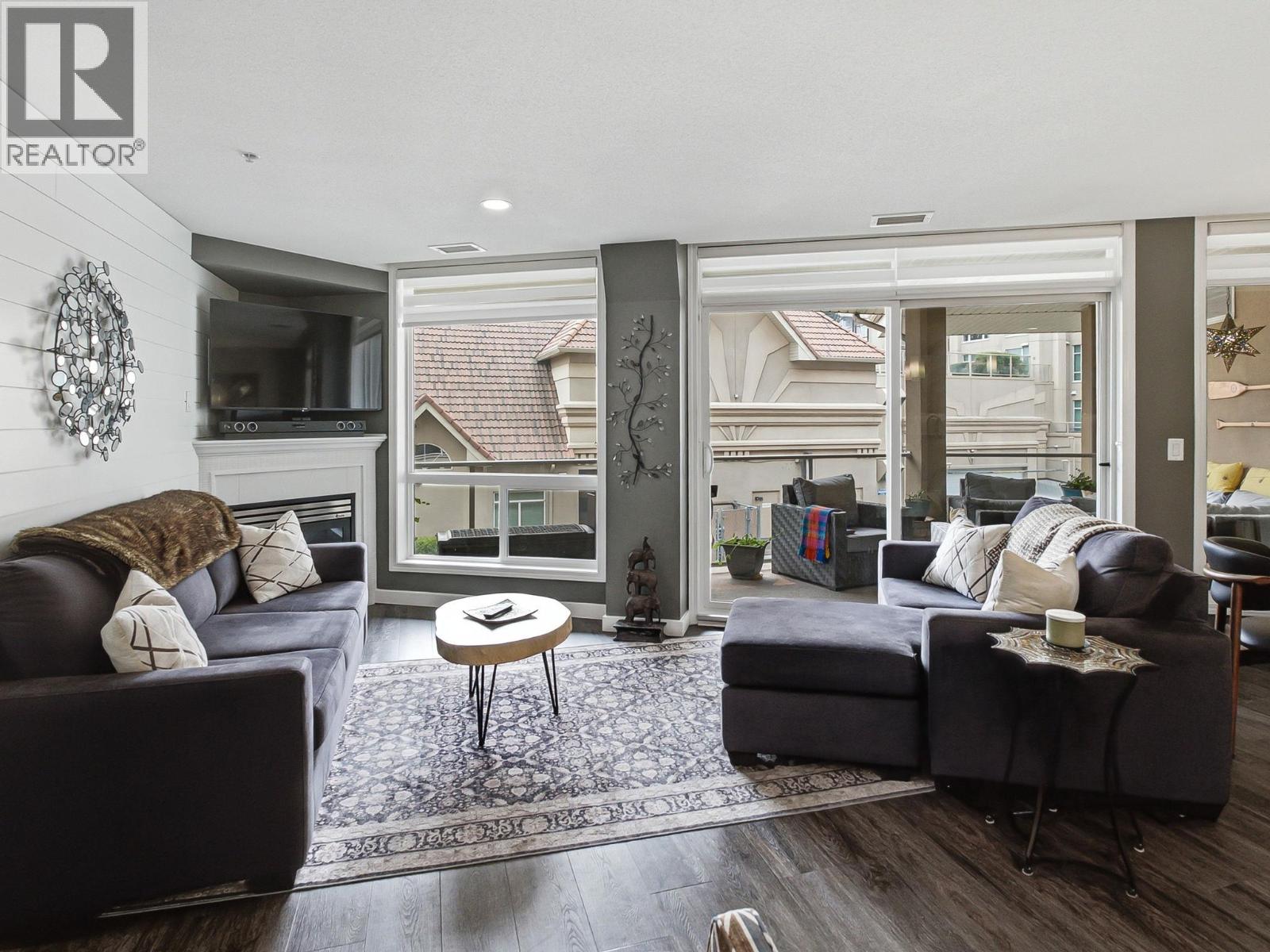 1088 Sunset Drive Unit# 242, Kelowna, British Columbia  V1Y 9W1 - Photo 2 - 10395938