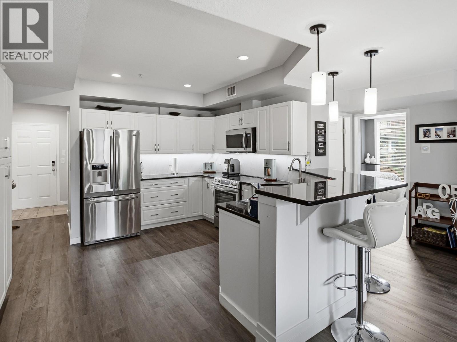 1088 Sunset Drive Unit# 242, Kelowna, British Columbia  V1Y 9W1 - Photo 5 - 10395938