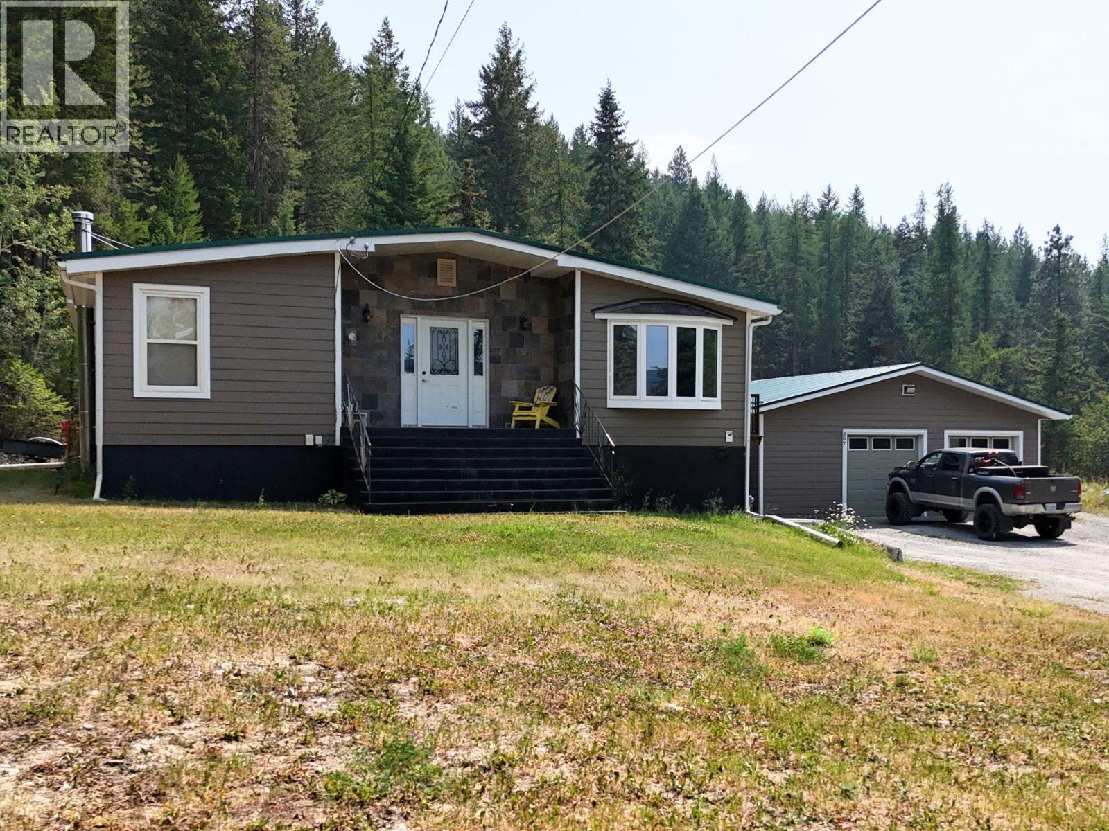 897 Silver Creek Road, Cranbrook, British Columbia  V1C 6X7 - Photo 1 - 10396000