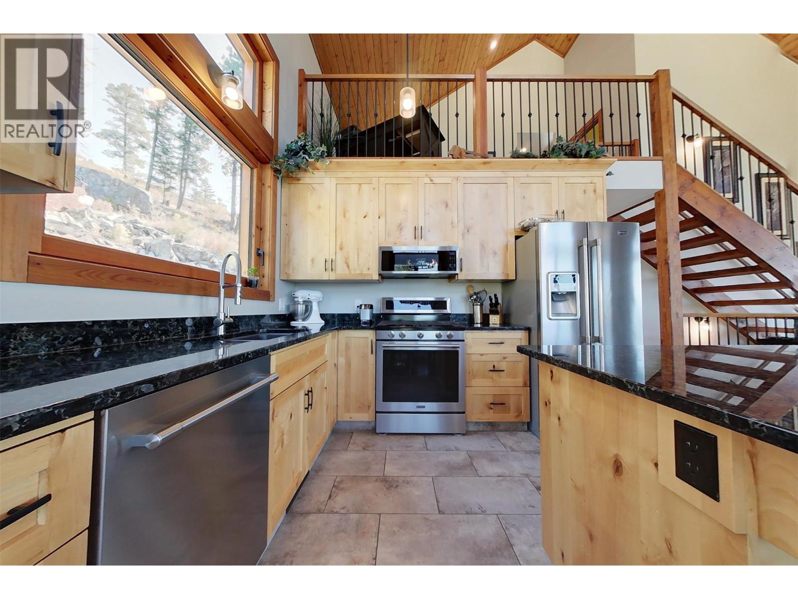 3820 Sun Ridge Road, Creston, British Columbia  V0B 1G1 - Photo 13 - 10395934
