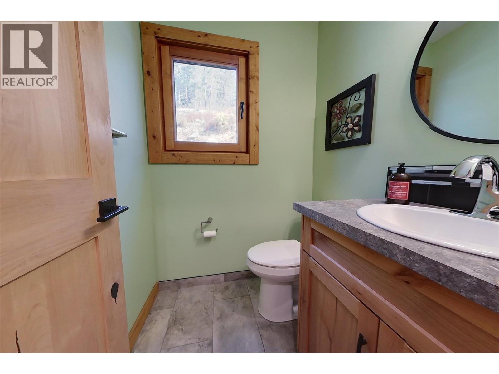 3820 Sun Ridge Road, Creston, British Columbia  V0B 1G1 - Photo 21 - 10395934