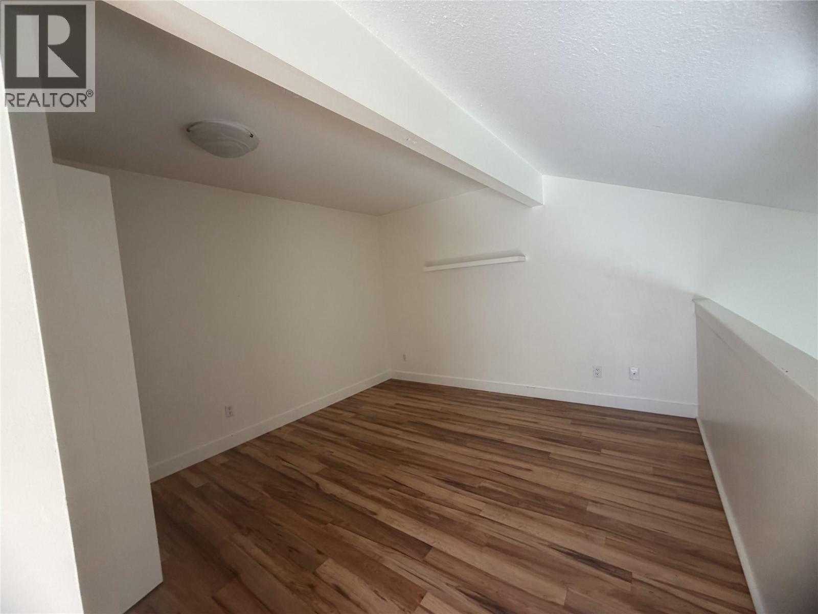 3155 Gordon Drive Unit# 304, Kelowna, British Columbia  V1W 3N6 - Photo 5 - 10395932
