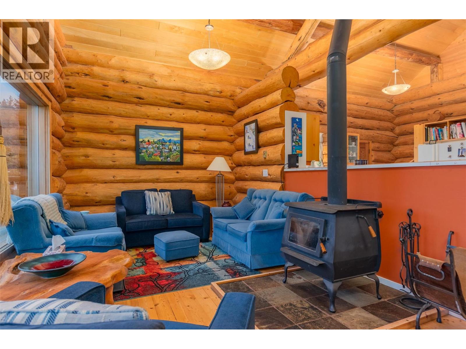 2266 Fifth Avenue, Rossland, British Columbia  V0G 1Y0 - Photo 12 - 10395675