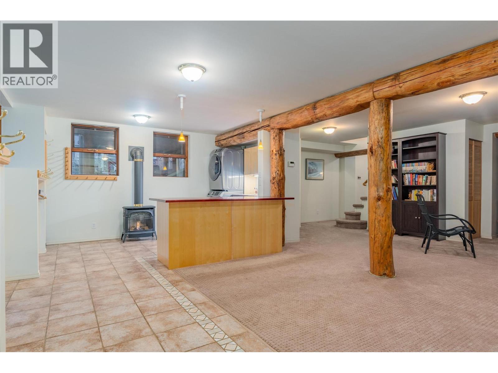 2266 Fifth Avenue, Rossland, British Columbia  V0G 1Y0 - Photo 43 - 10395675