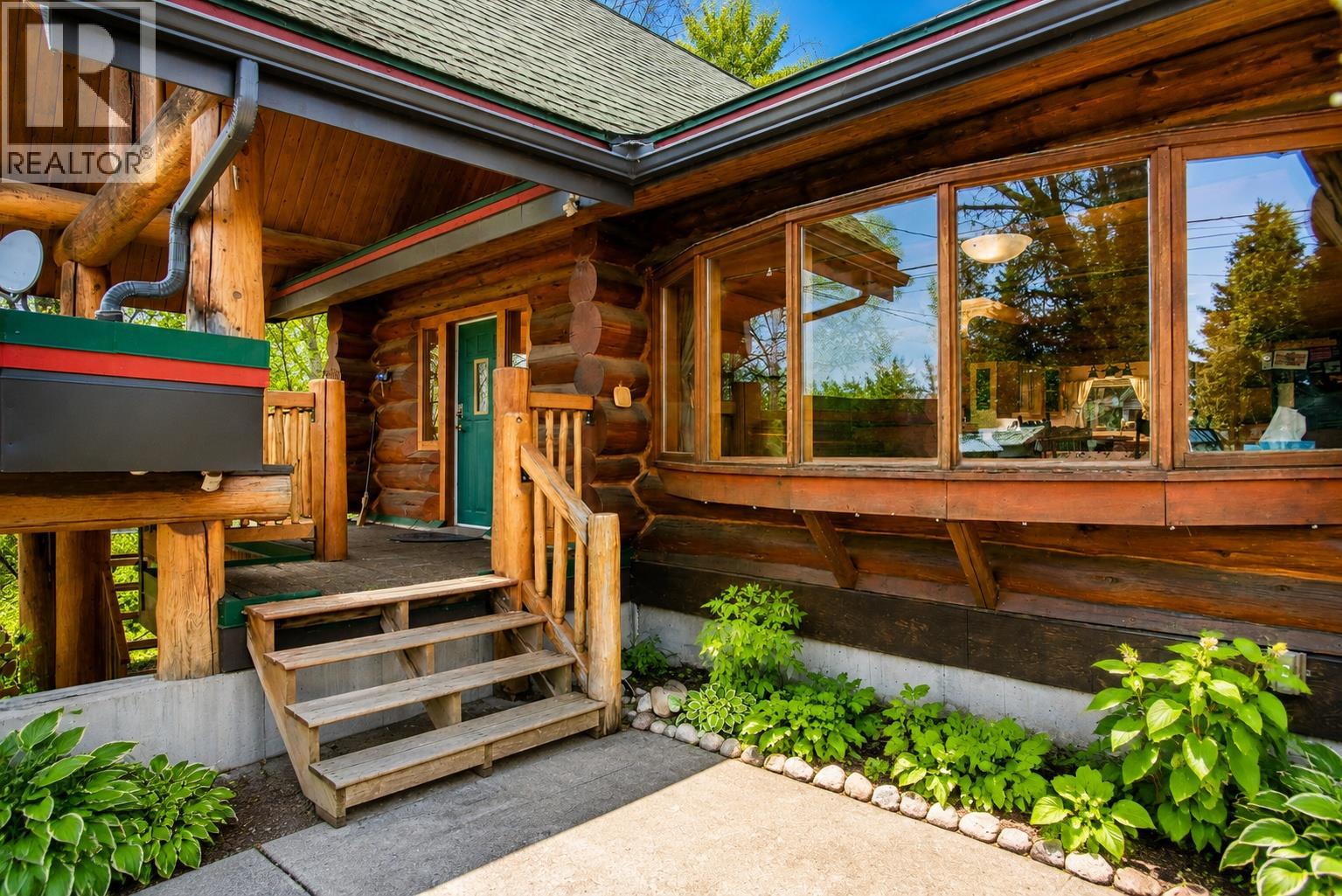 2266 Fifth Avenue, Rossland, British Columbia  V0G 1Y0 - Photo 53 - 10395675