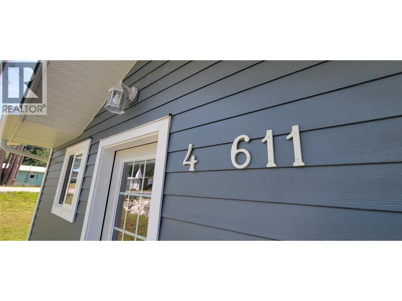611 Casley Court Unit# 4, New Denver, British Columbia  V0G 1S1 - Photo 12 - 10395763