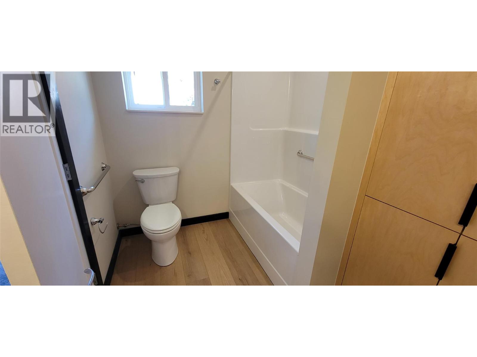 611 Casley Court Unit# 4, New Denver, British Columbia  V0G 1S1 - Photo 25 - 10395763