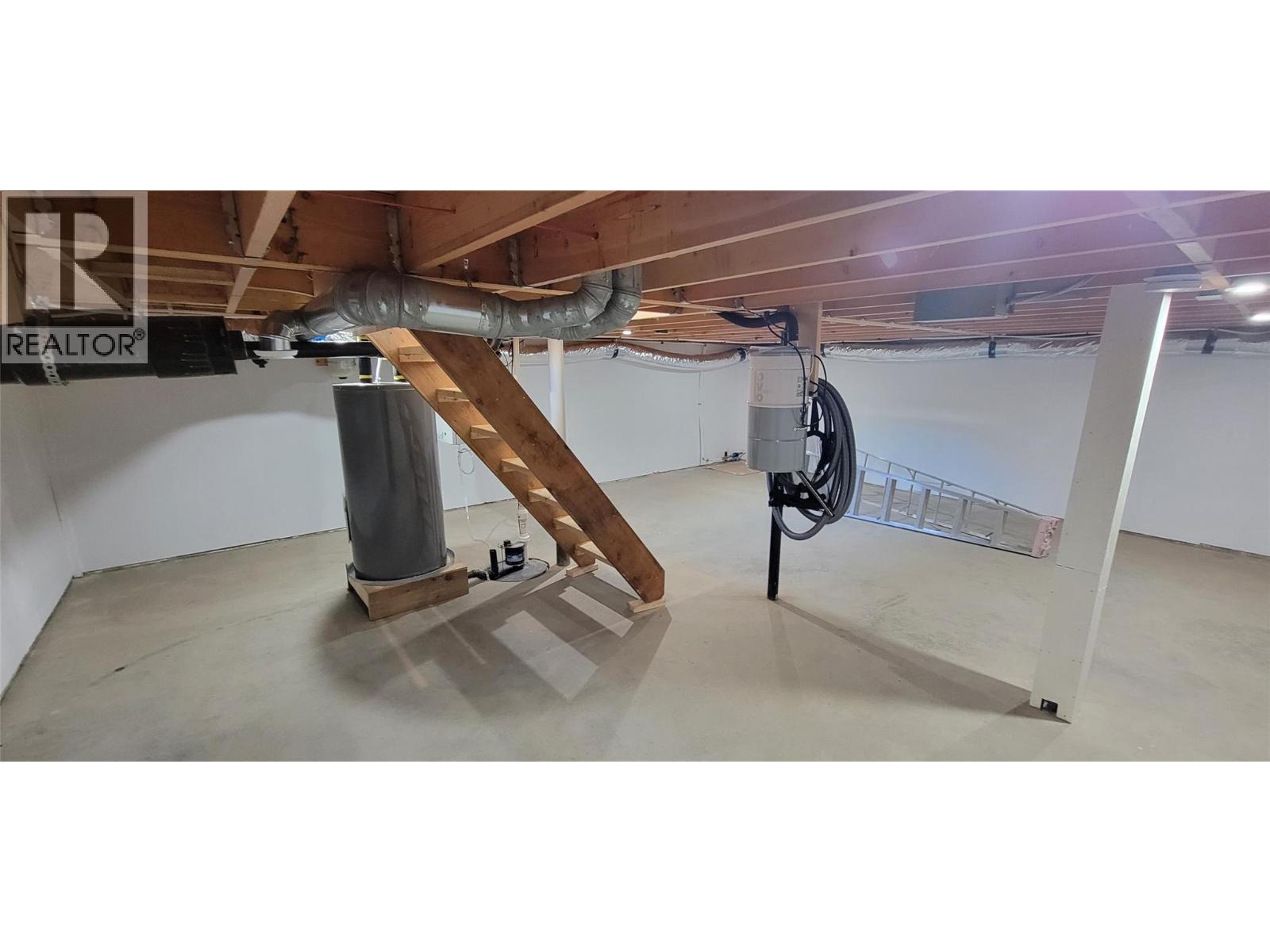611 Casley Court Unit# 4, New Denver, British Columbia  V0G 1S1 - Photo 35 - 10395763