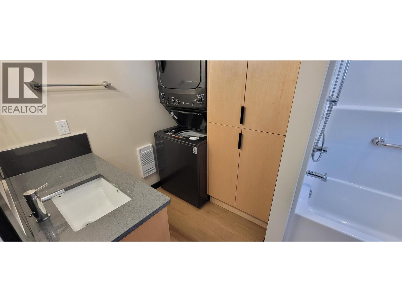 611 Casley Court Unit# 4, New Denver, British Columbia  V0G 1S1 - Photo 37 - 10395763