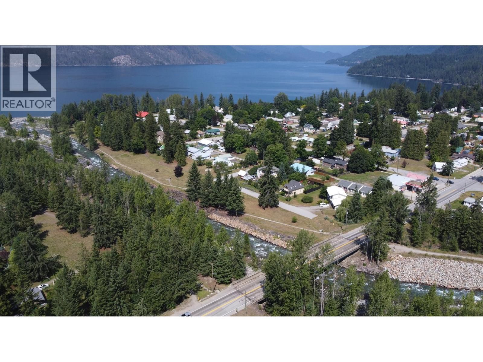 611 Casley Court Unit# 4, New Denver, British Columbia  V0G 1S1 - Photo 7 - 10395763