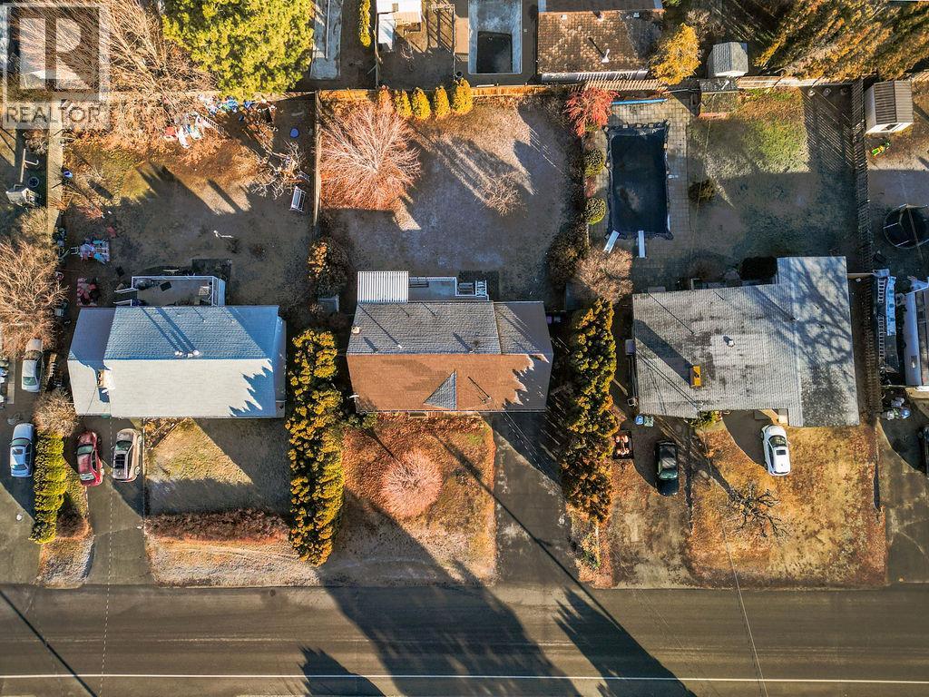2310 Greenfield Avenue, Kamloops, British Columbia  V2B 4P4 - Photo 2 - 10395964