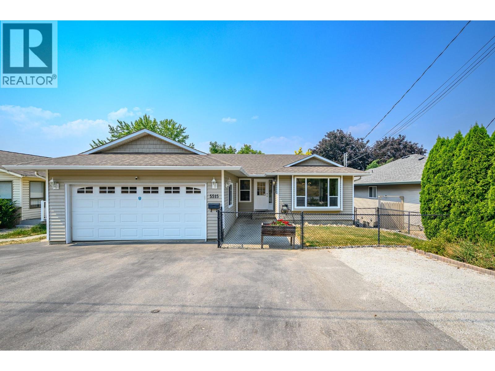 5515 Okanagan Avenue, Vernon, British Columbia  V1T 9R7 - Photo 1 - 10395977
