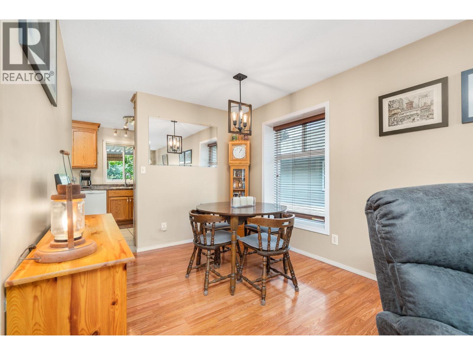 5515 Okanagan Avenue, Vernon, British Columbia  V1T 9R7 - Photo 7 - 10395977