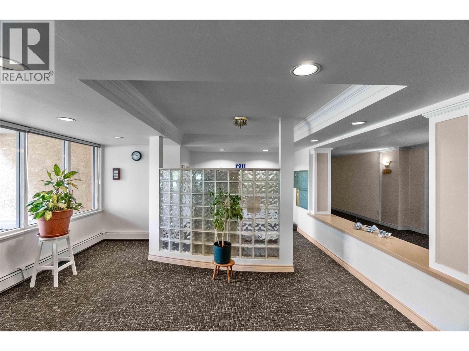 250 5th Street Se Unit# 208, Salmon Arm, British Columbia  V1E 1J8 - Photo 37 - 10395940