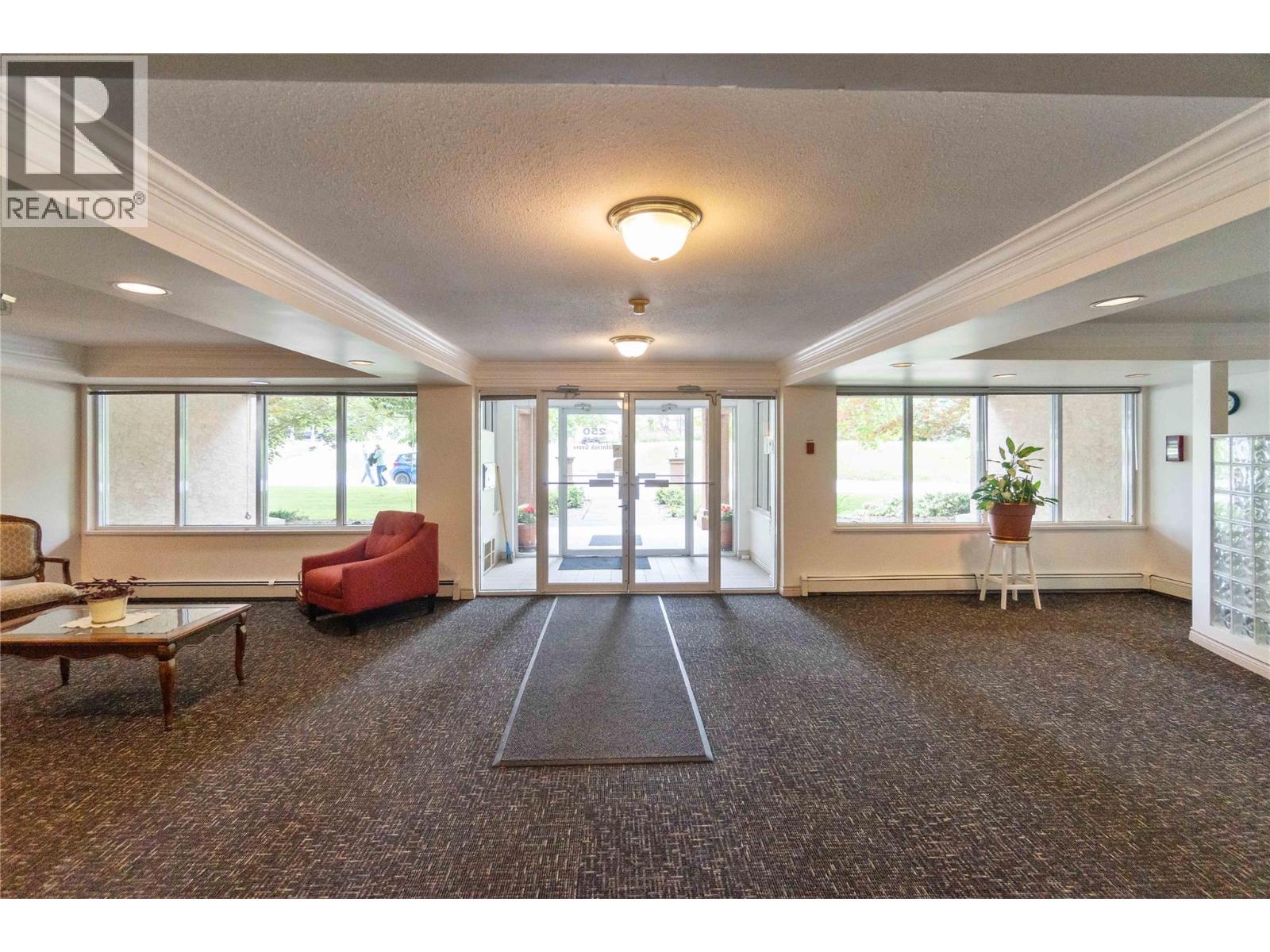 250 5th Street Se Unit# 208, Salmon Arm, British Columbia  V1E 1J8 - Photo 39 - 10395940