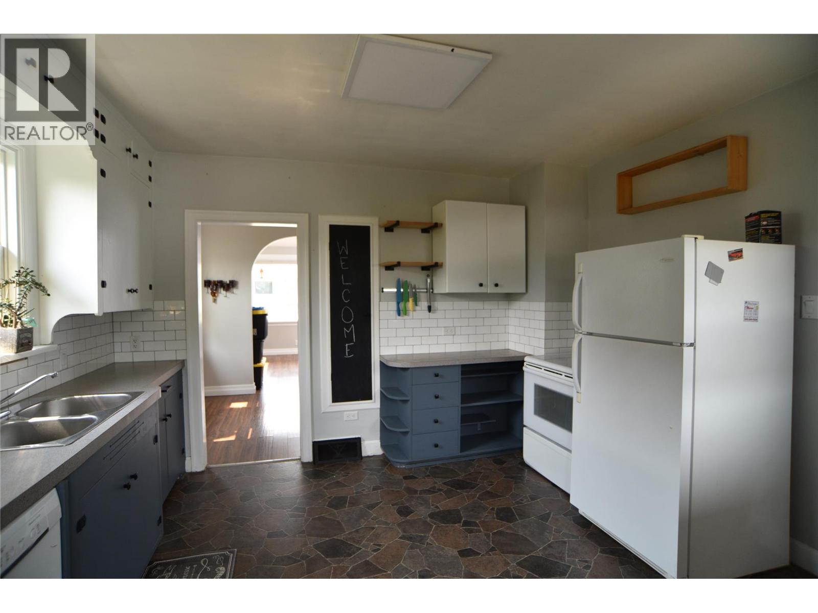 1531 Fourth Avenue, Trail, British Columbia  V1R 1S7 - Photo 15 - 10395899