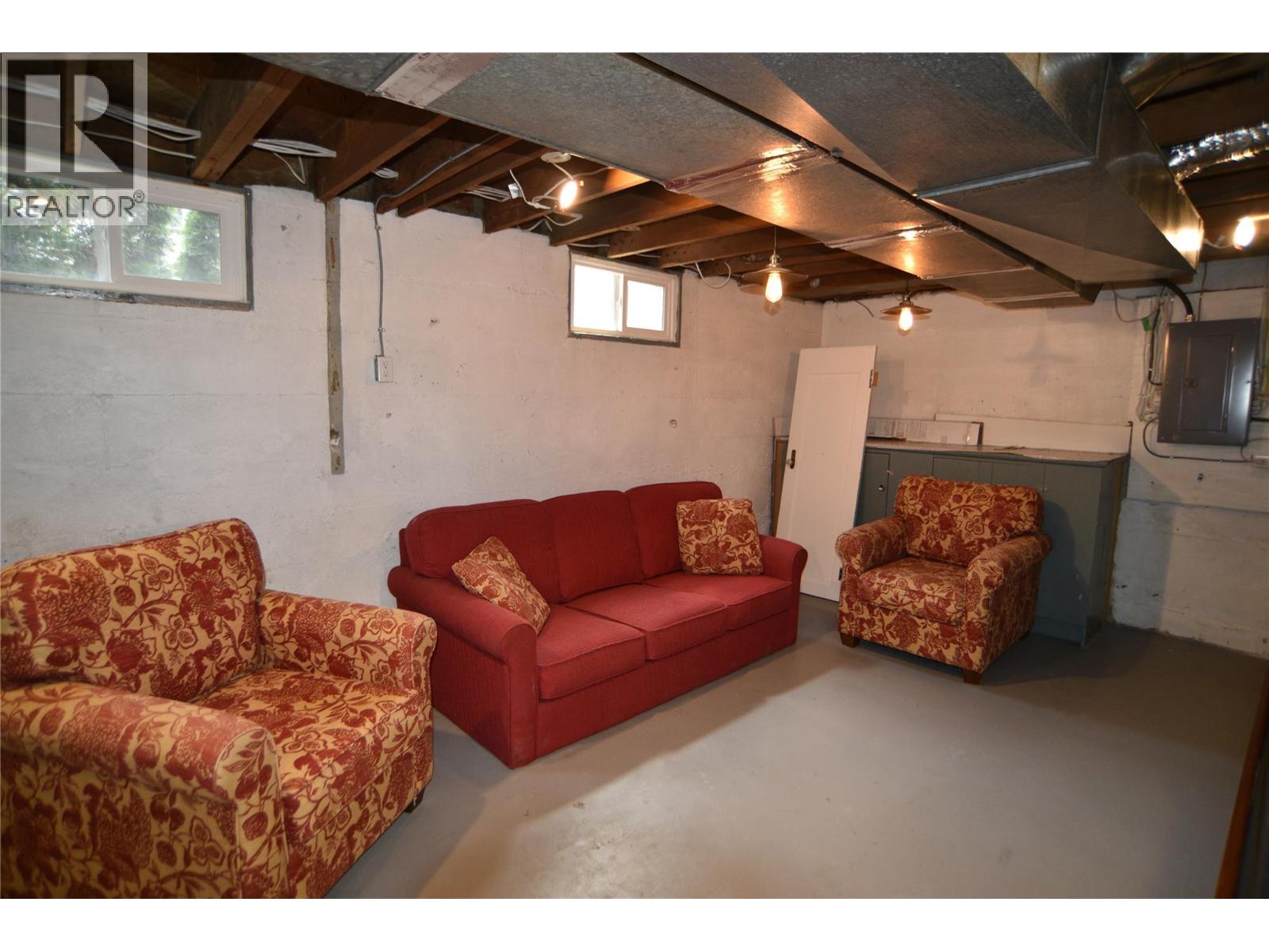 1531 Fourth Avenue, Trail, British Columbia  V1R 1S7 - Photo 23 - 10395899