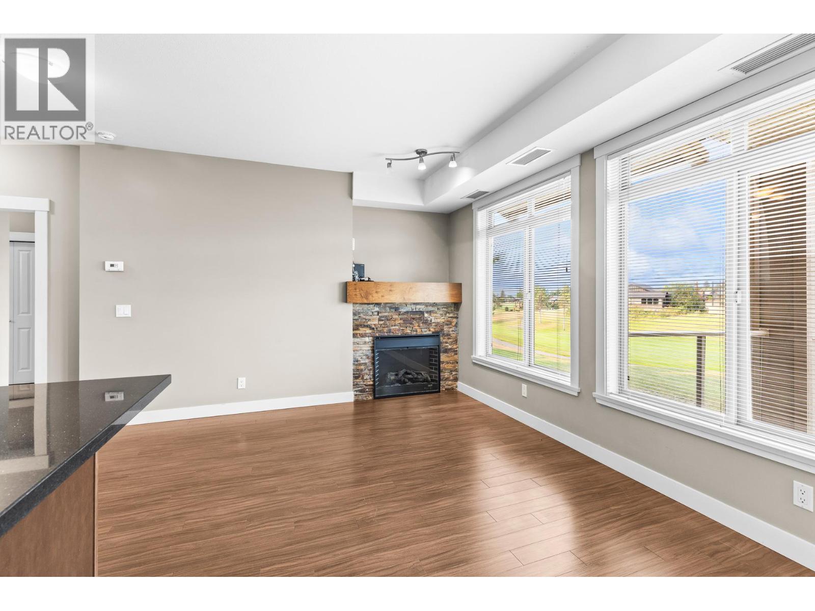 3533 Carrington Road Unit# 212, West Kelowna, British Columbia  V4T 2Z9 - Photo 11 - 10395873