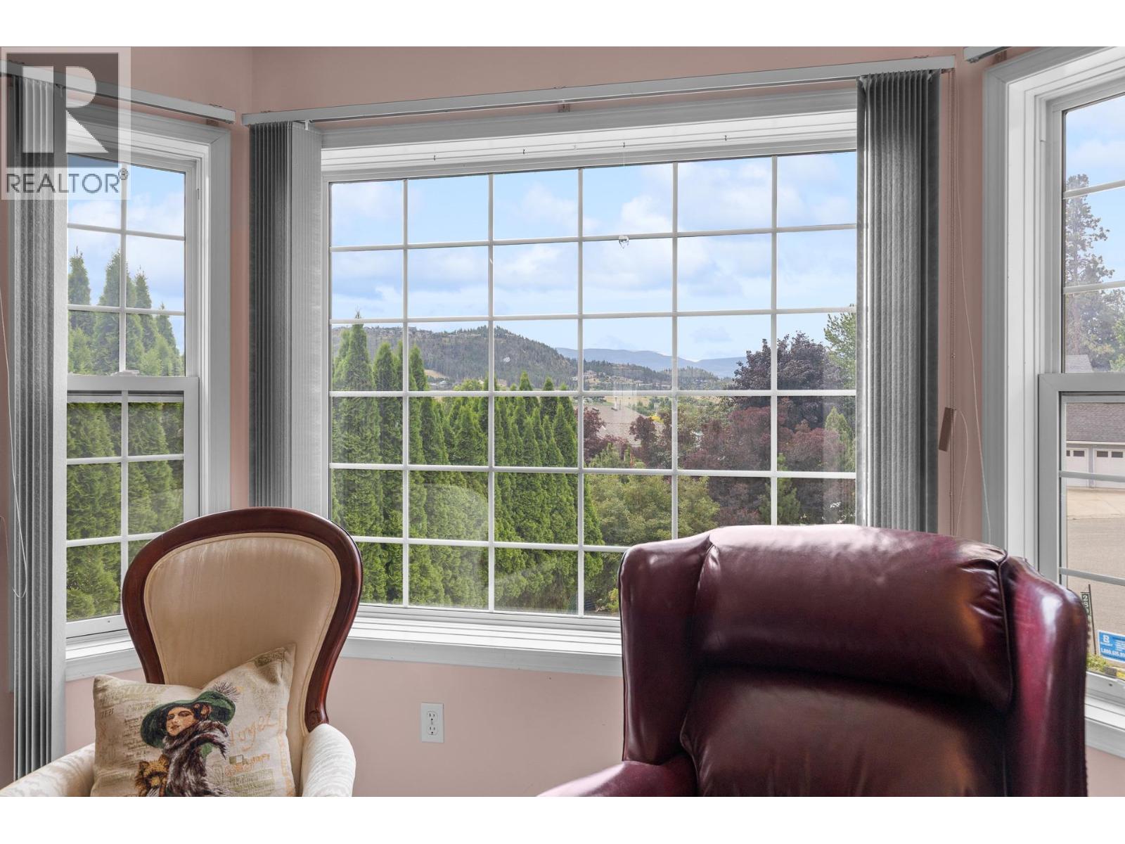 280 Cosens Court, Kelowna, British Columbia  V1V 1V2 - Photo 10 - 10396116