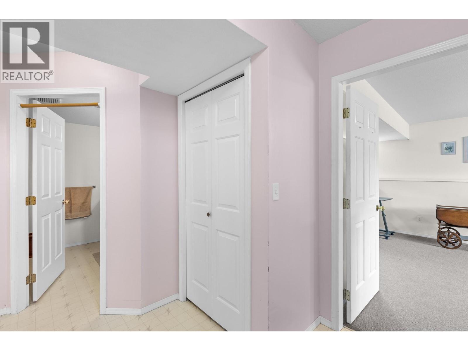 280 Cosens Court, Kelowna, British Columbia  V1V 1V2 - Photo 43 - 10396116