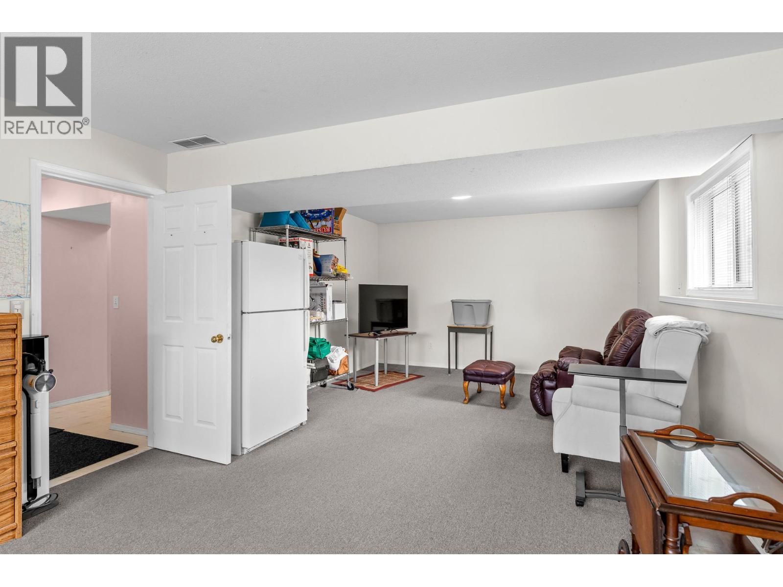 280 Cosens Court, Kelowna, British Columbia  V1V 1V2 - Photo 46 - 10396116