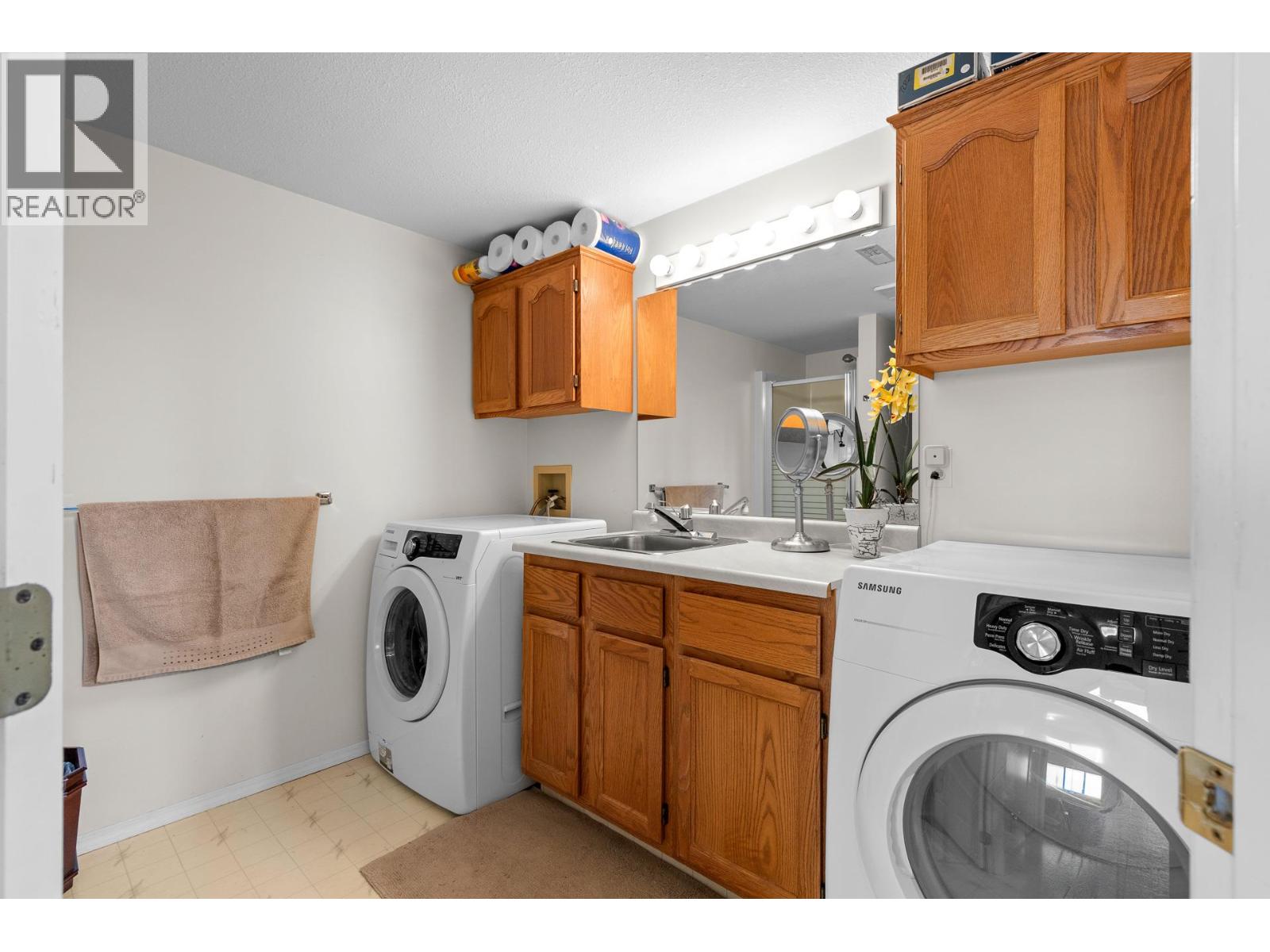 280 Cosens Court, Kelowna, British Columbia  V1V 1V2 - Photo 48 - 10396116