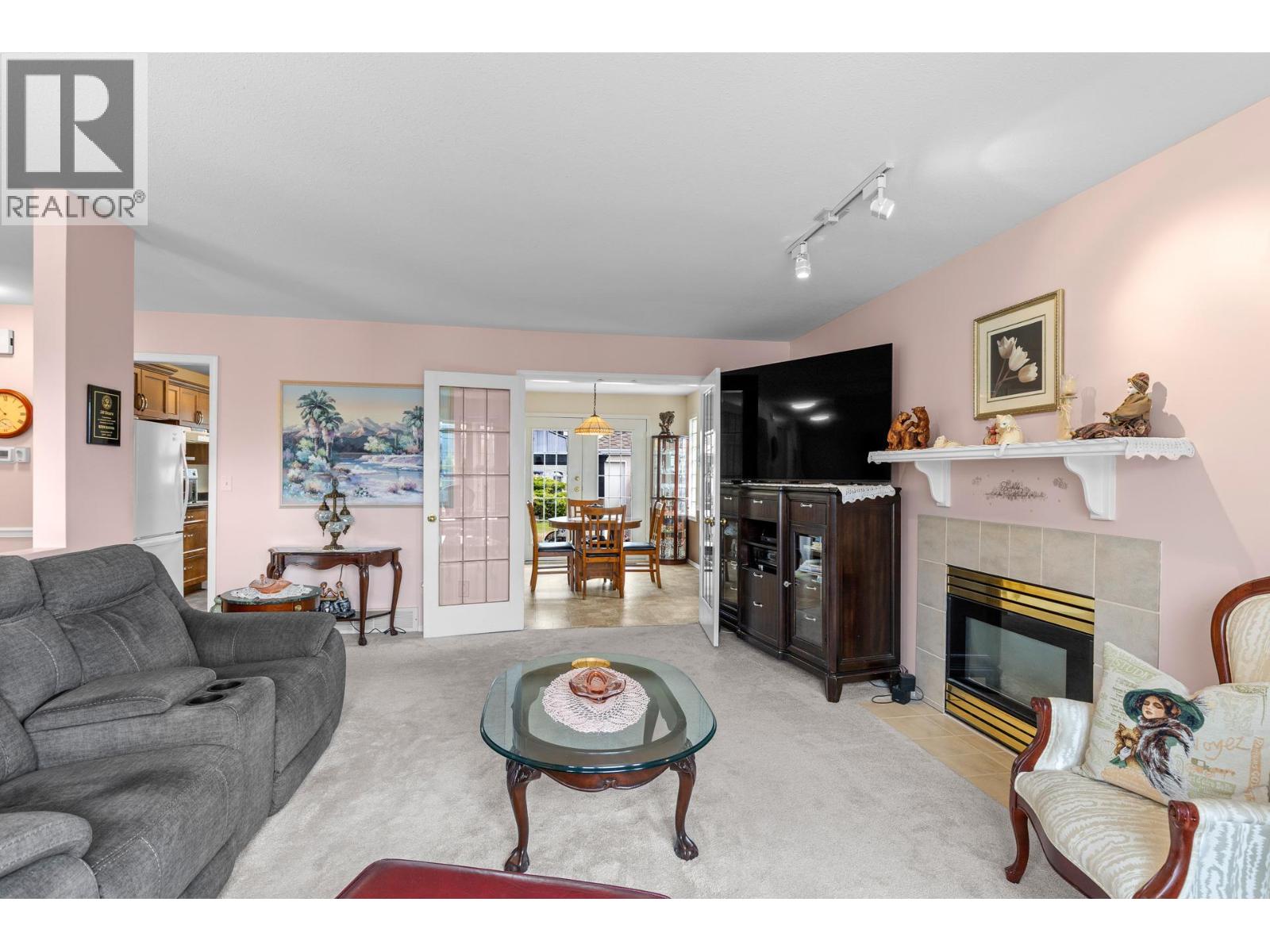 280 Cosens Court, Kelowna, British Columbia  V1V 1V2 - Photo 8 - 10396116