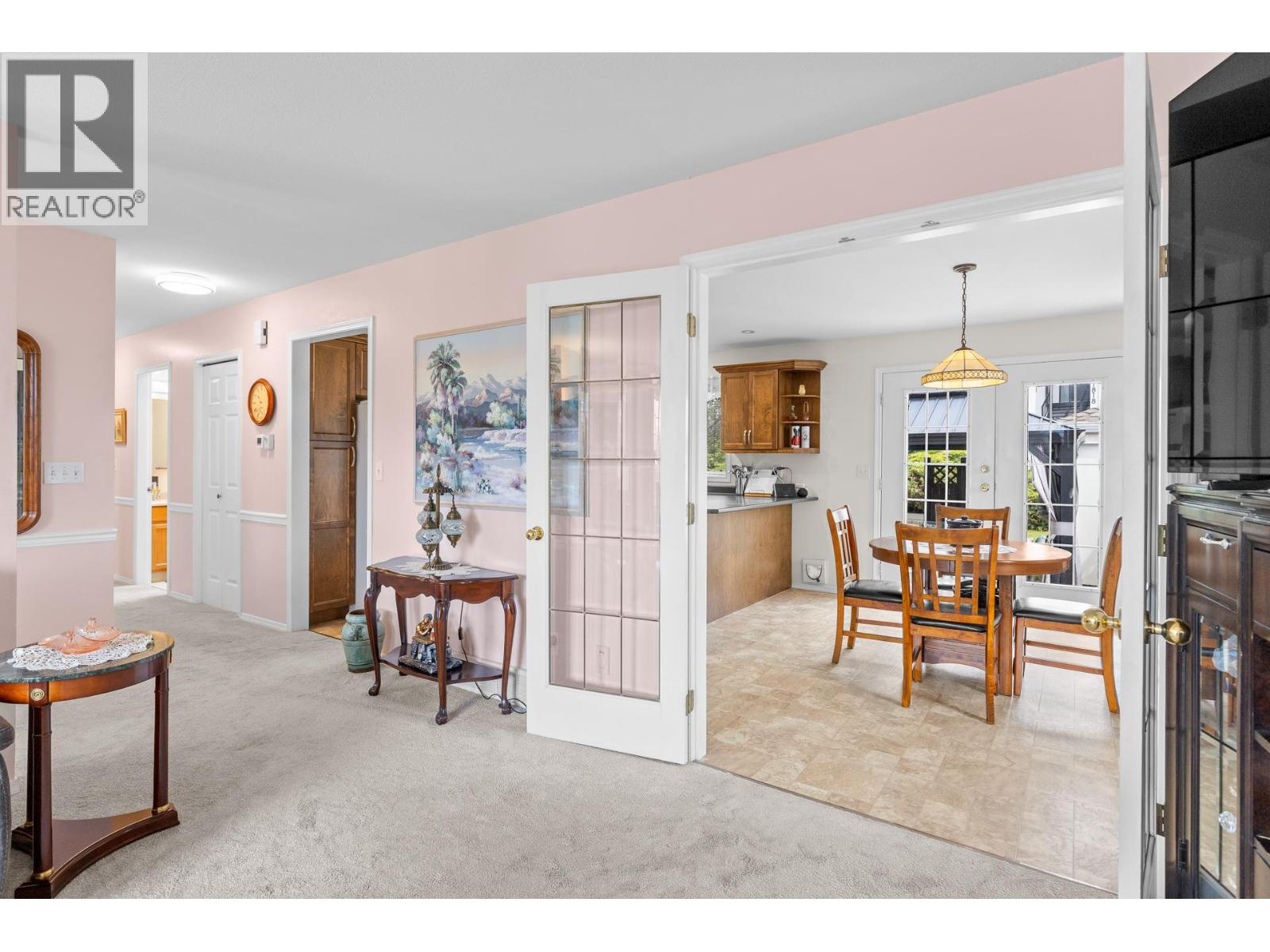 280 Cosens Court, Kelowna, British Columbia  V1V 1V2 - Photo 9 - 10396116
