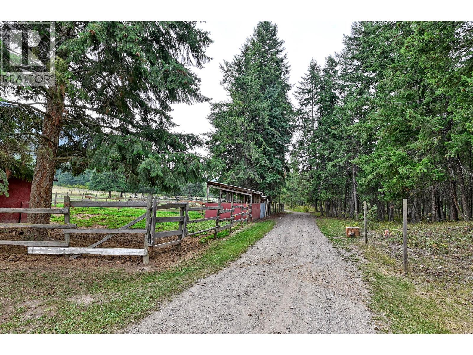 1153 Vista Point Road, Barriere, British Columbia  V0E 1E0 - Photo 34 - 10396072