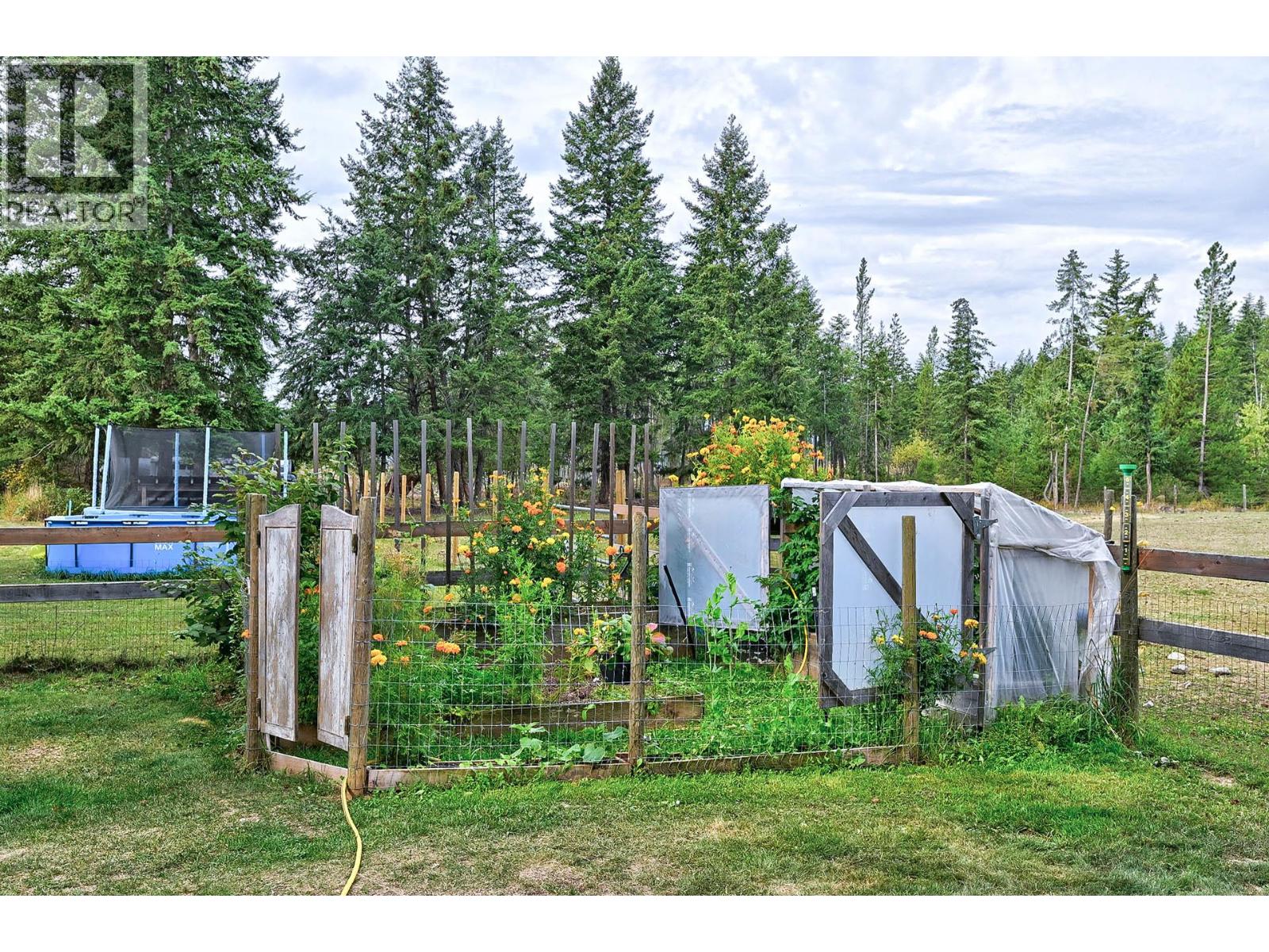 1153 Vista Point Road, Barriere, British Columbia  V0E 1E0 - Photo 35 - 10396072