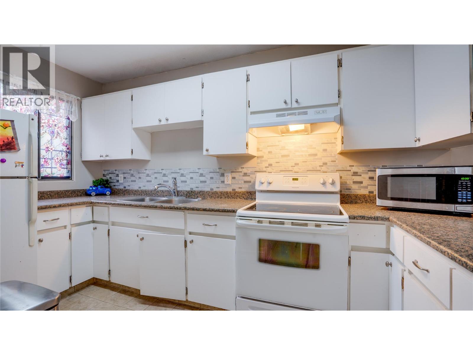 4100 24 Avenue Unit# 131, Vernon, British Columbia  V1T 1M2 - Photo 10 - 10395627