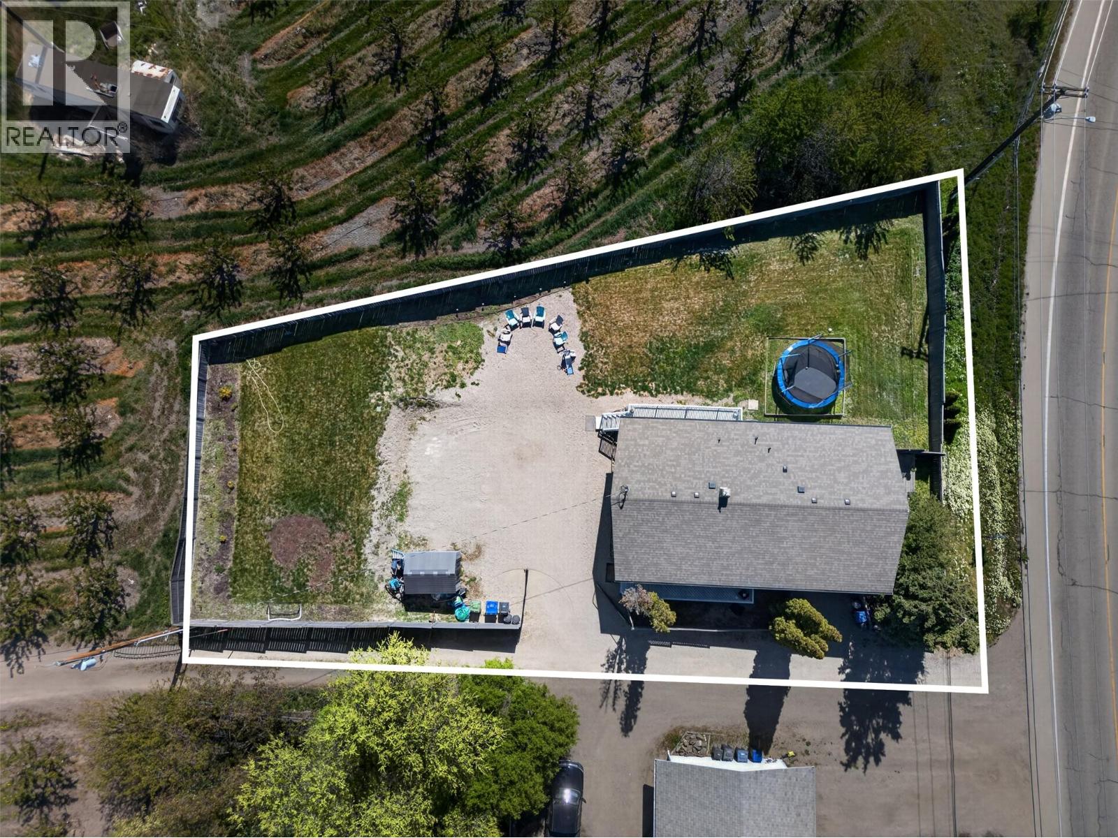 2490 Sexsmith Road, Kelowna, British Columbia  V1V 2E9 - Photo 2 - 10395455
