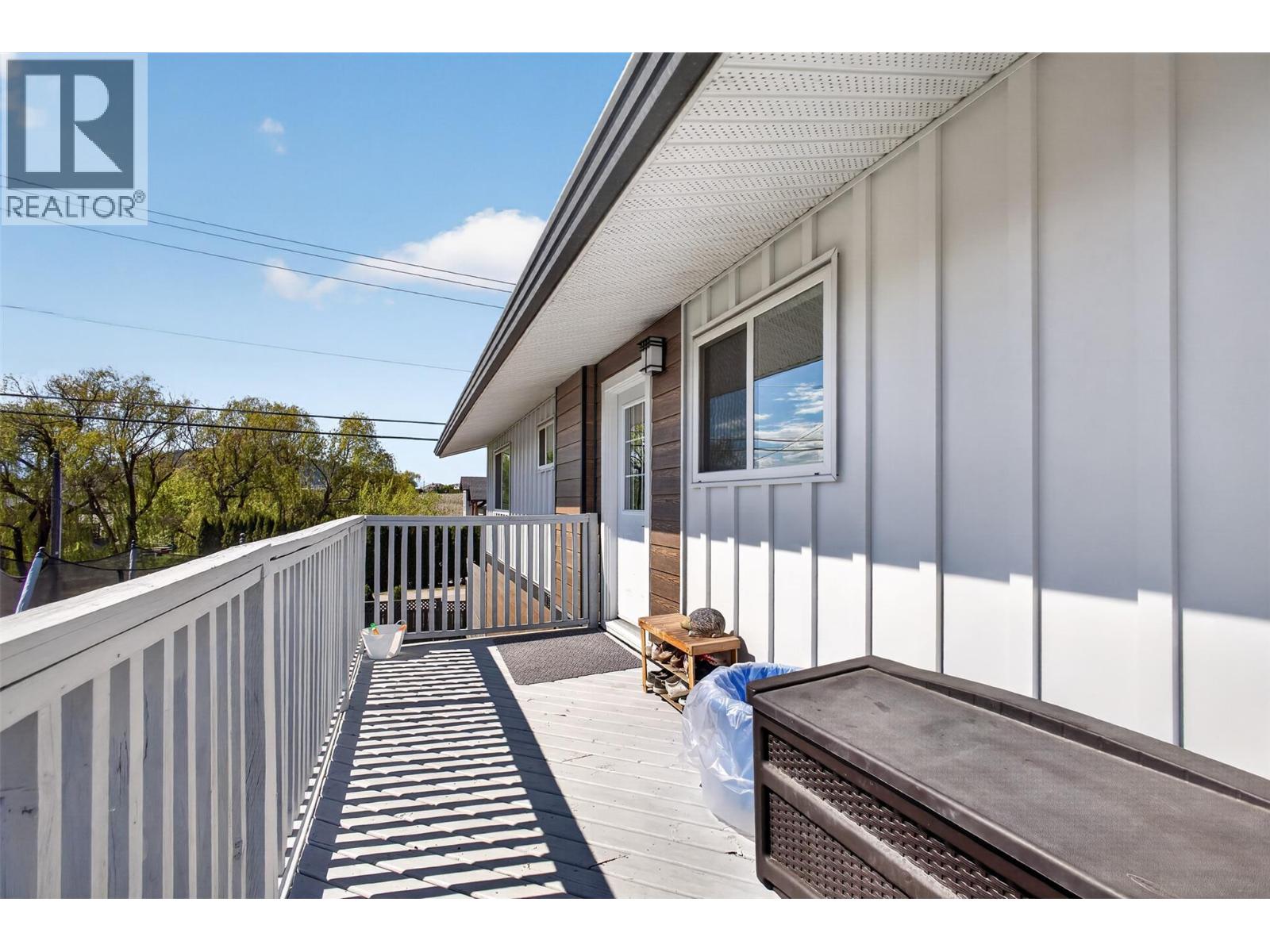 2490 Sexsmith Road, Kelowna, British Columbia  V1V 2E9 - Photo 31 - 10395455