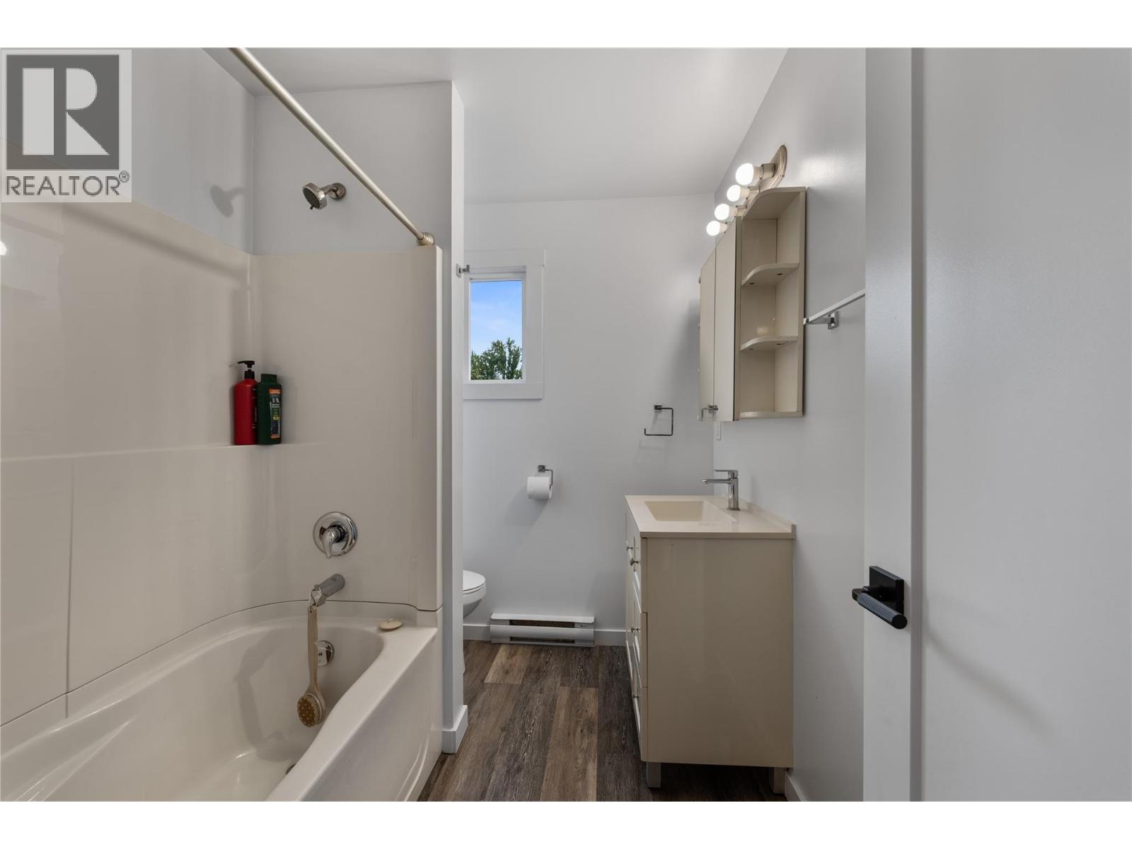 3135 Walnut Street Unit# 5, Kelowna, British Columbia  V1W 3T6 - Photo 17 - 10396084
