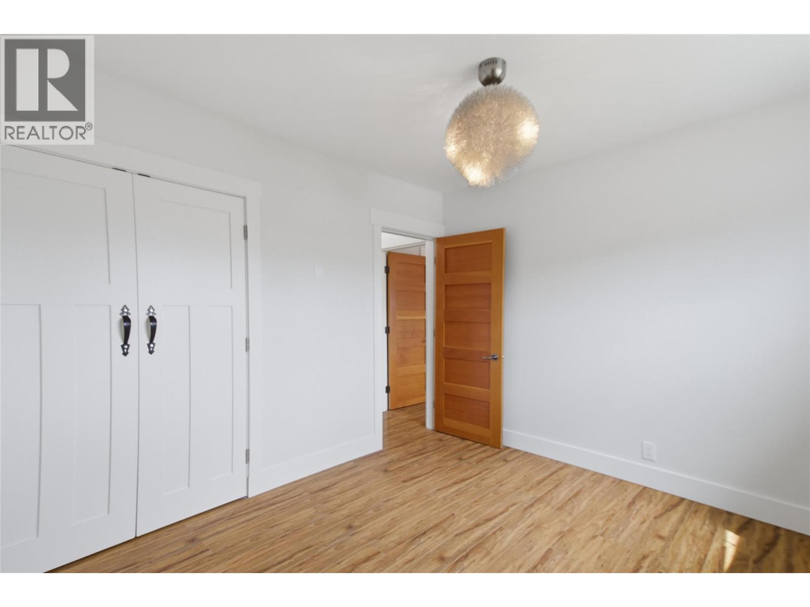 298 Juniper Avenue, Kamloops, British Columbia  V2B 1H7 - Photo 15 - 10396076
