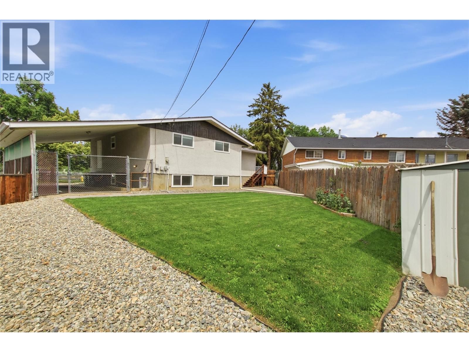 298 Juniper Avenue, Kamloops, British Columbia  V2B 1H7 - Photo 45 - 10396076