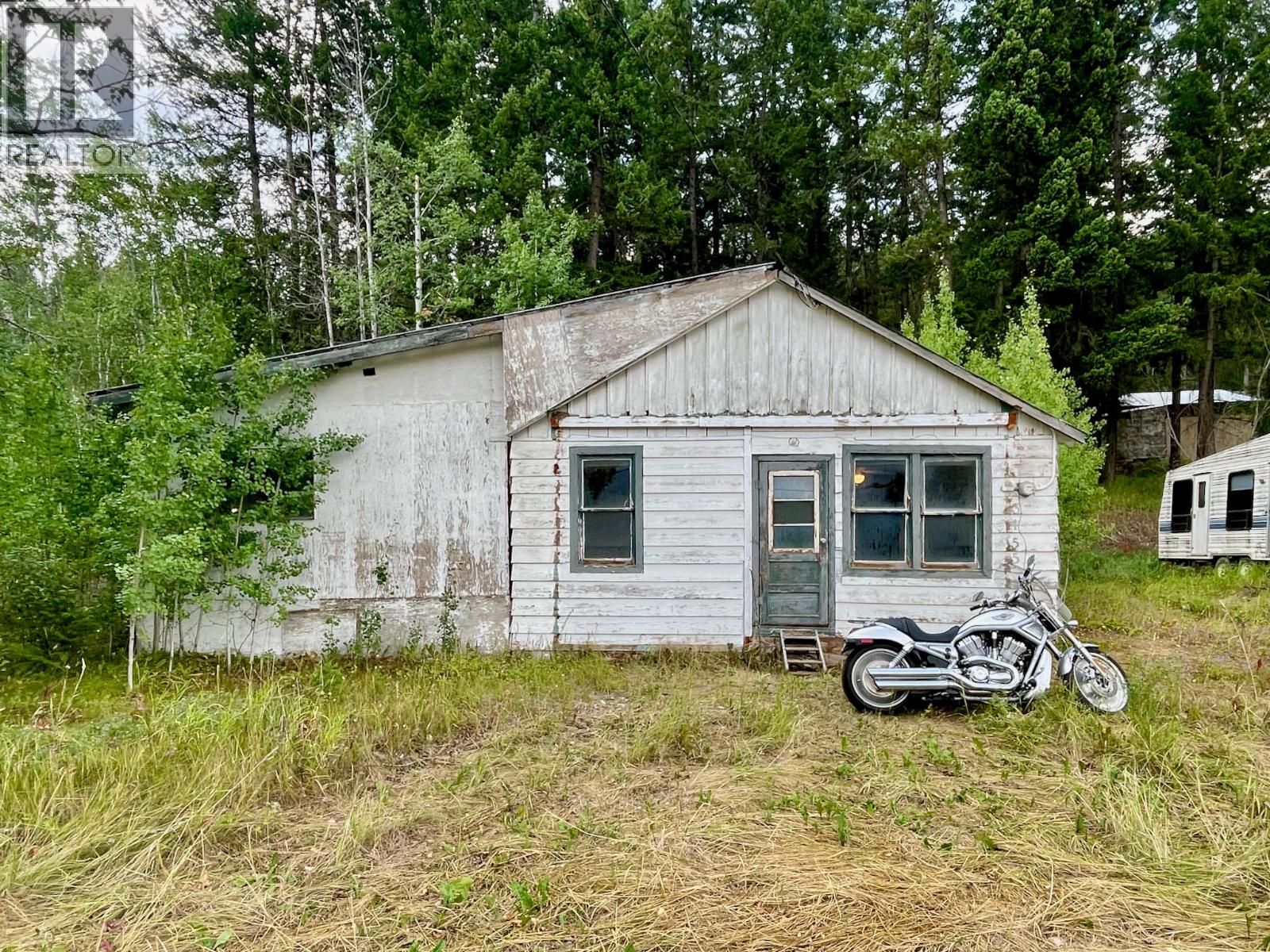 3455 Parson Frontage Road, Golden, British Columbia  V0A 1L0 - Photo 1 - 10396042