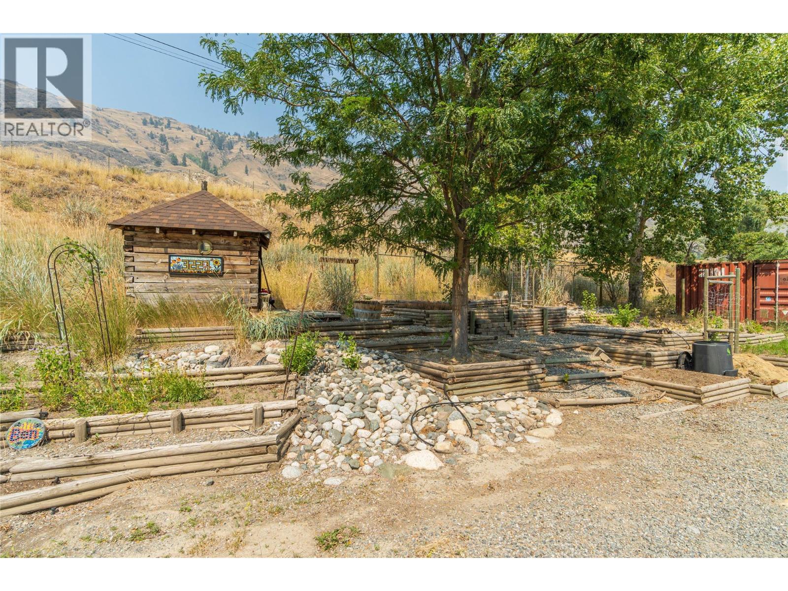 3227 Shuswap Road, Kamloops, British Columbia  V2H 1T1 - Photo 34 - 10396083