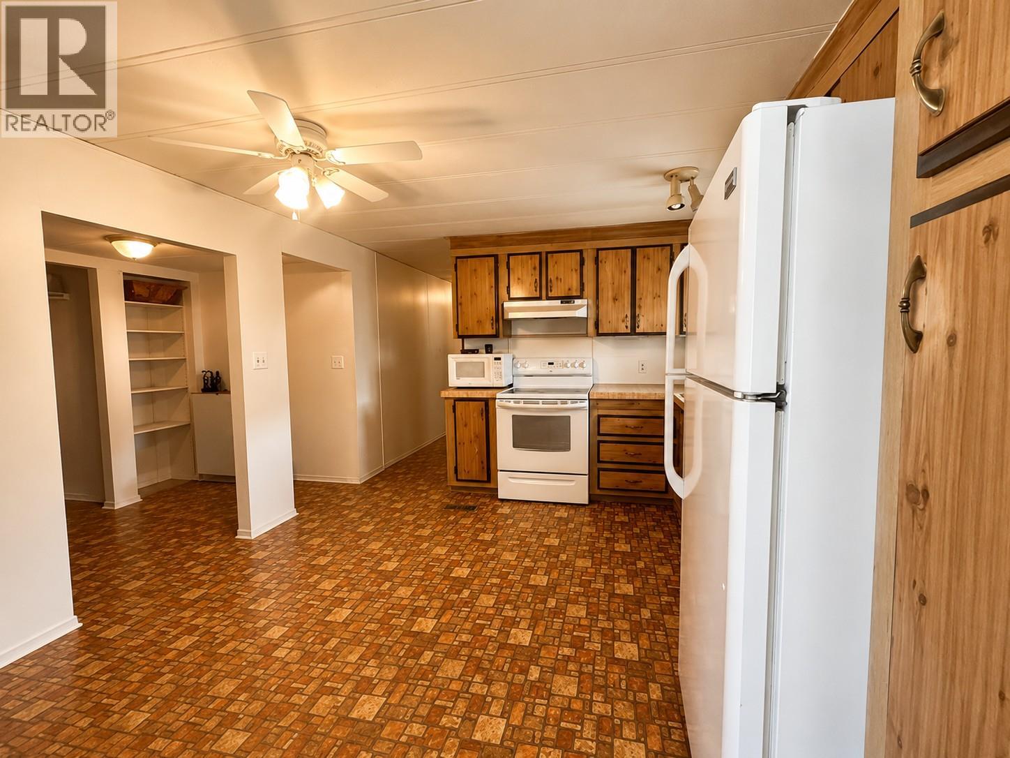 3245 Paris Street Unit# 55, Penticton, British Columbia  V2A 3T9 - Photo 11 - 10396077