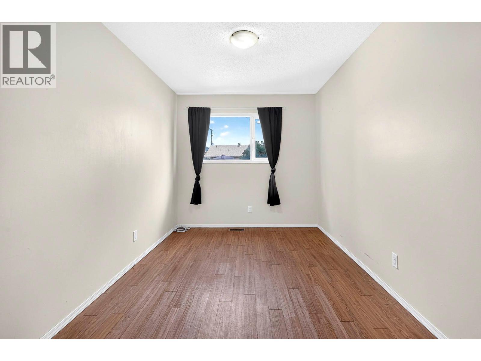 658 Courtenay Crescent, Kamloops, British Columbia  V2B 1Z6 - Photo 14 - 10395986