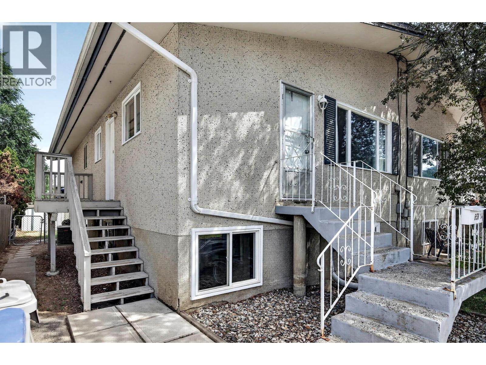 658 Courtenay Crescent, Kamloops, British Columbia  V2B 1Z6 - Photo 2 - 10395986