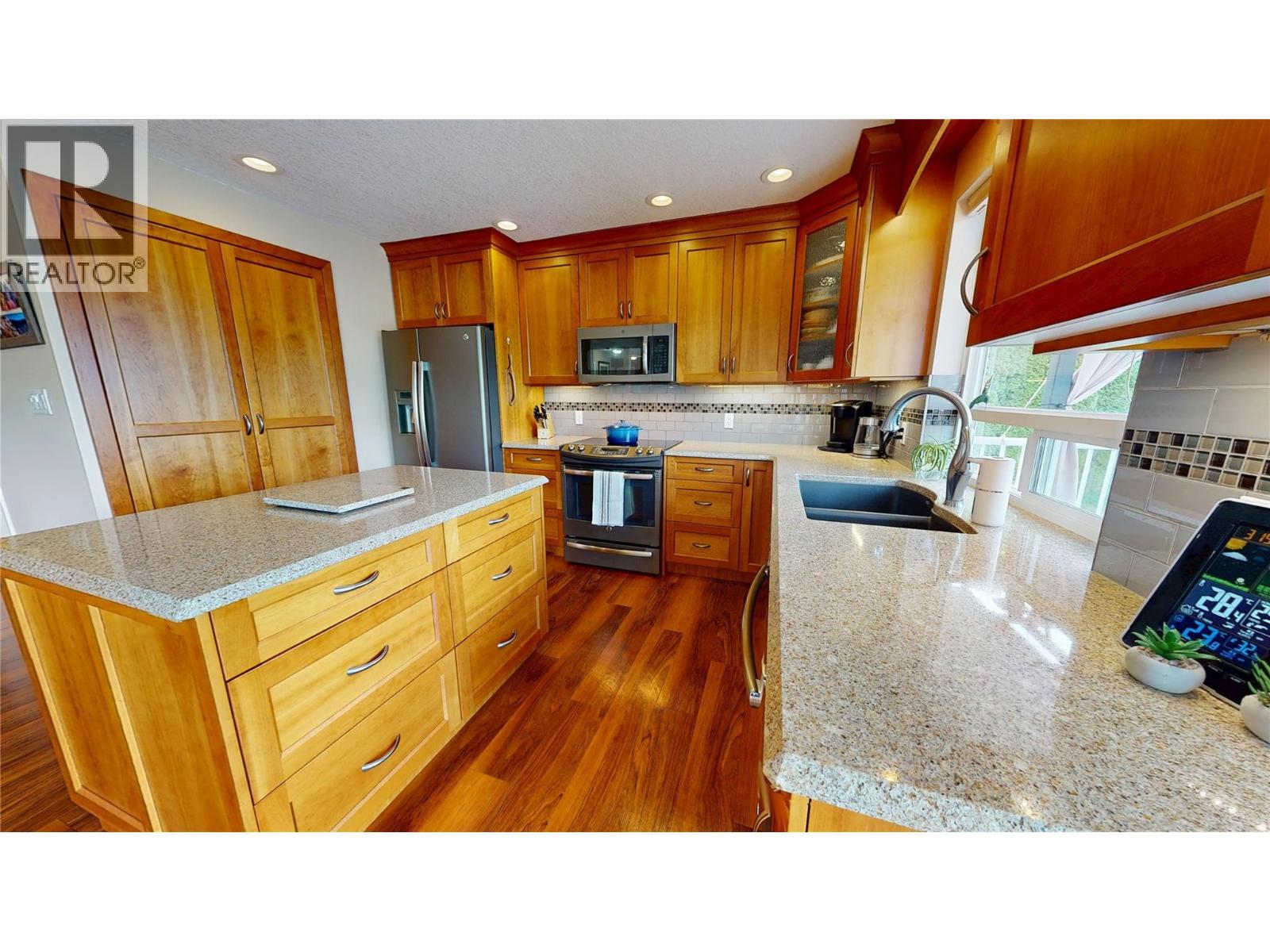 2595 Golf Course Drive, Blind Bay, British Columbia  V0E 1H2 - Photo 14 - 10395135