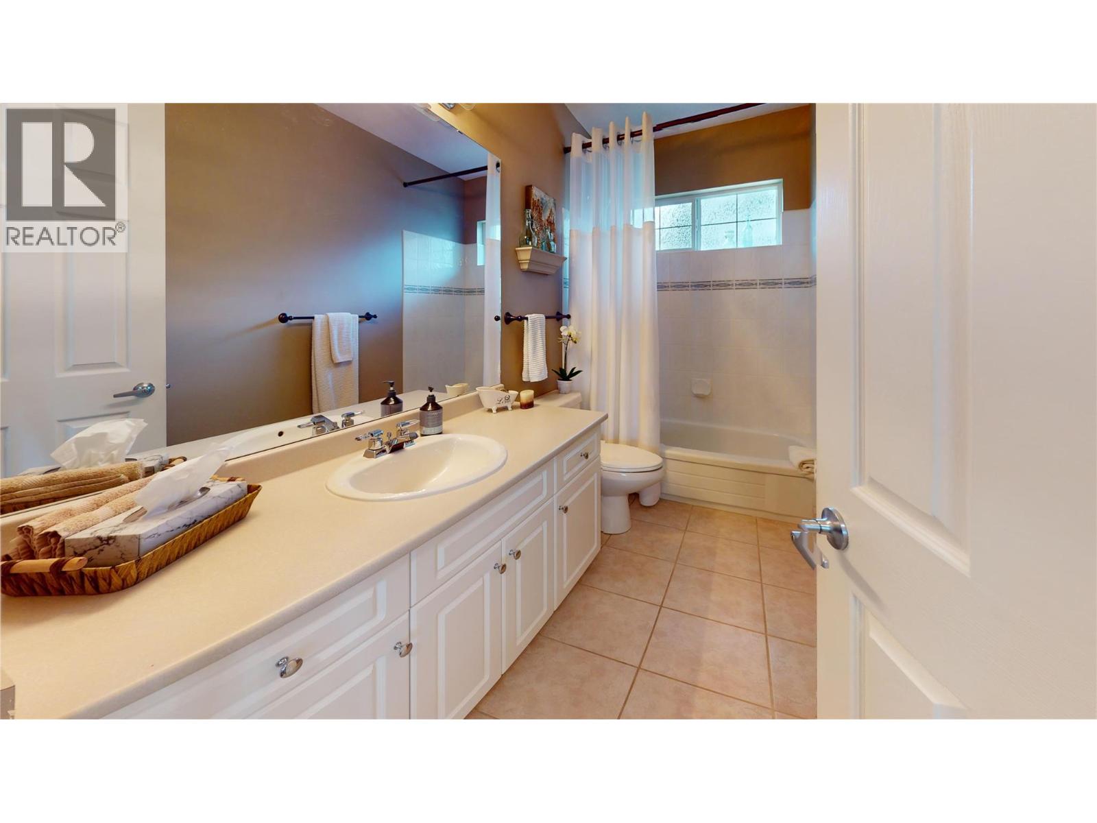 2595 Golf Course Drive, Blind Bay, British Columbia  V0E 1H2 - Photo 24 - 10395135