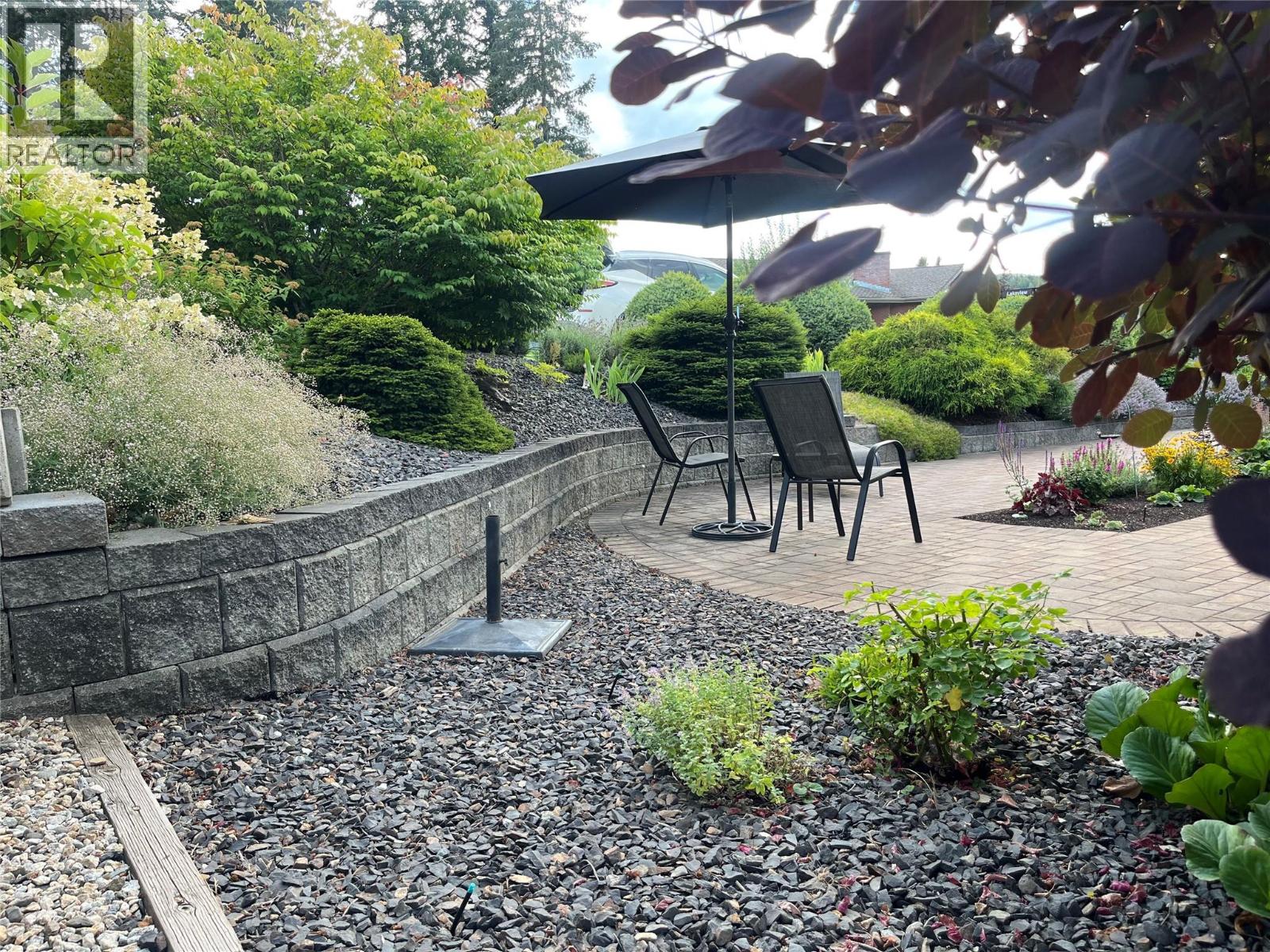 2595 Golf Course Drive, Blind Bay, British Columbia  V0E 1H2 - Photo 43 - 10395135