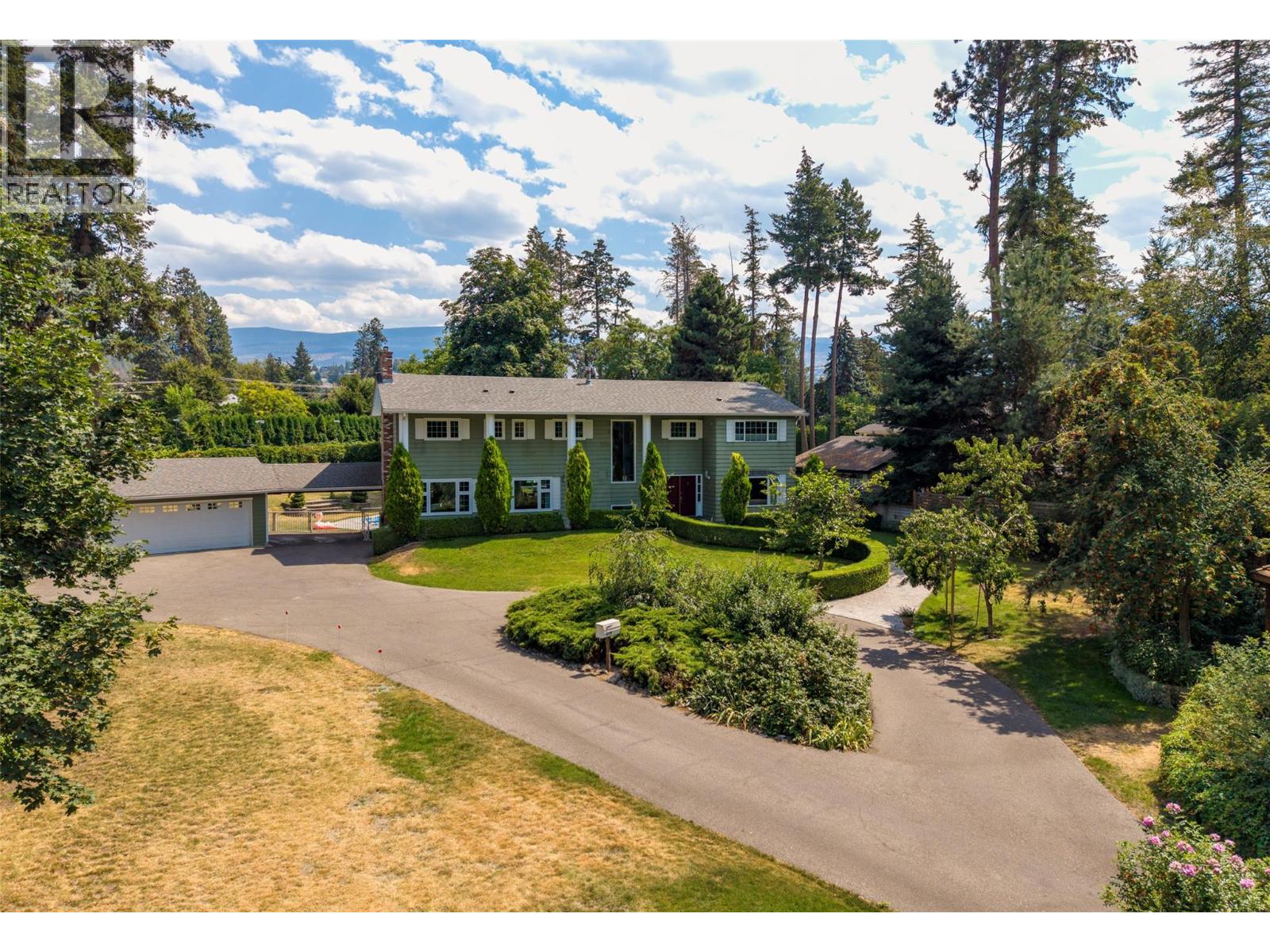 4299 Hobson Road, Kelowna, British Columbia  V1W 1Y4 - Photo 1 - 10394843