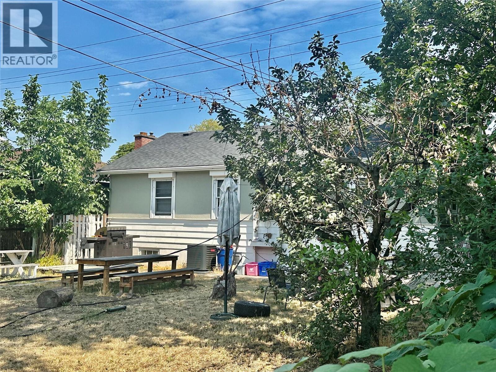 2038 Richter Street, Kelowna, British Columbia  V1Y 2N5 - Photo 12 - 10394176